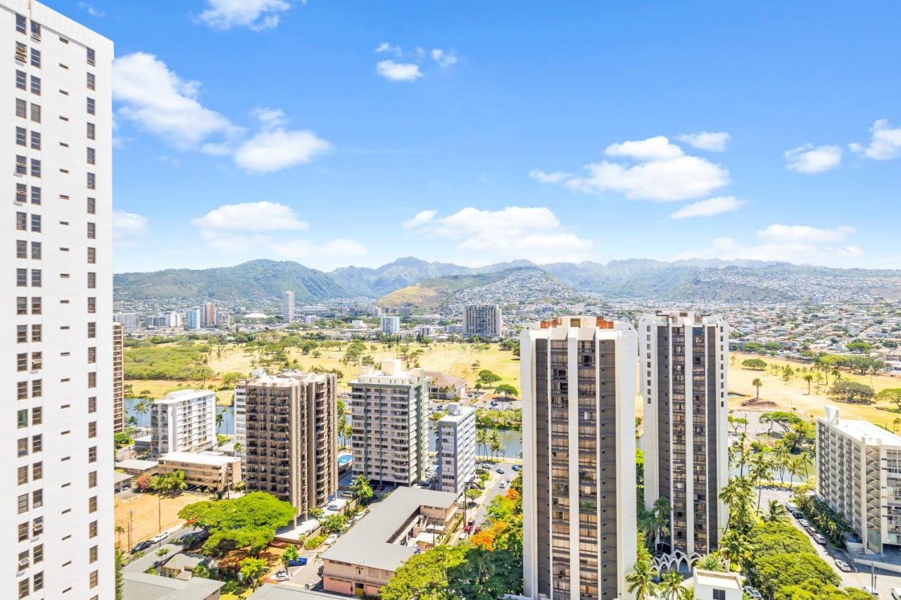 Stunning Mountain View Condo, Near Beach With Parking Honolulu Exterior foto